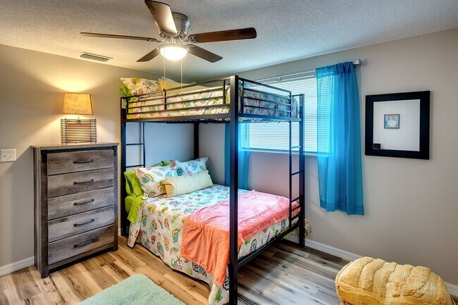 Photo - MAVEs VACA 6434-6436 5th St W. Bradenton 34207 Unit 6434