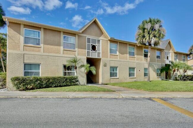 Photo - Spacious 2/2 Condo Located in the Gated Community of Hawthorne Village - Orlando!