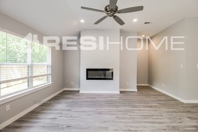Photo - 287 Finley St