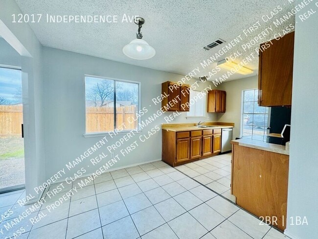 Photo - 12017 Independence Ave