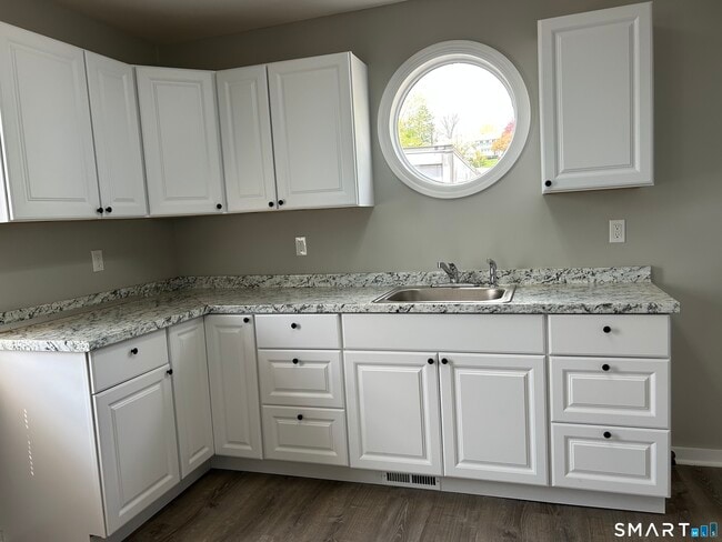 Photo - 1810 Dixwell Ave