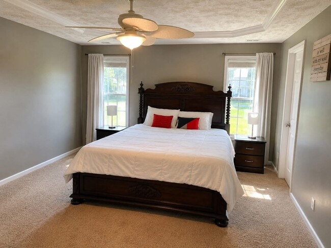 Photo - 335 Chamberlin Boulevard