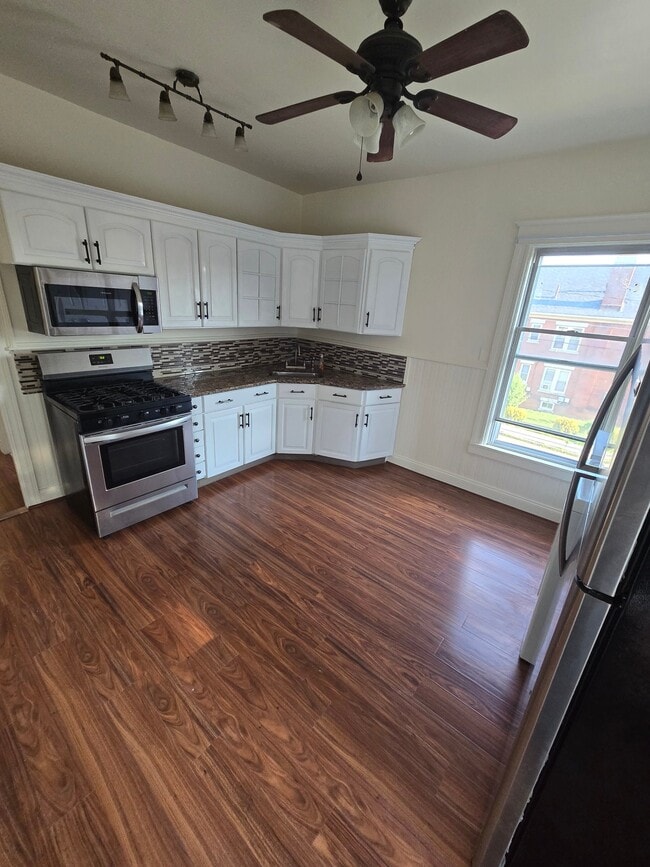 Building Photo - 20 Innis Ave Unit Apt 2