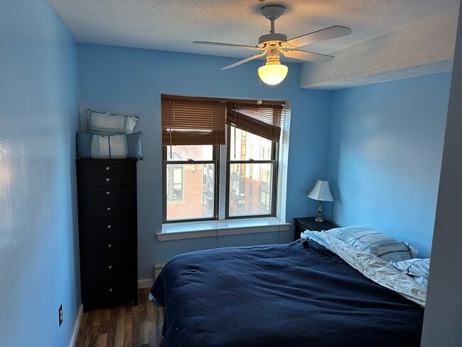 Photo - 90 Fleet St Unit 5-1 McIntosh Condo's