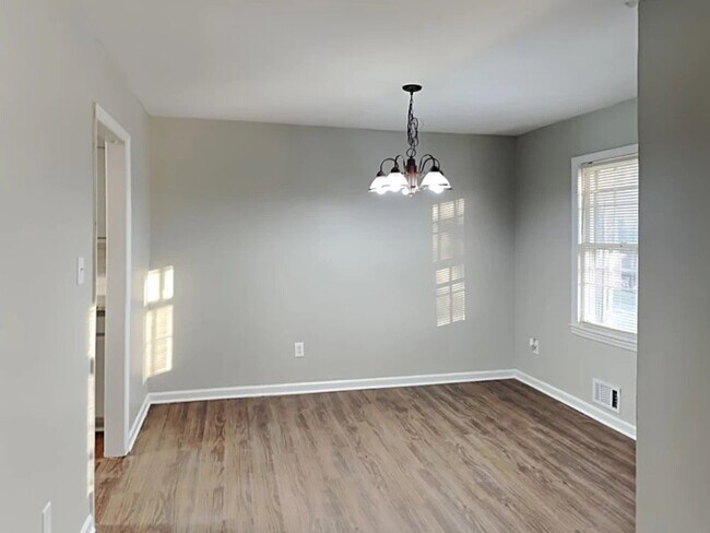 Photo - 3660 Scarlet Dr