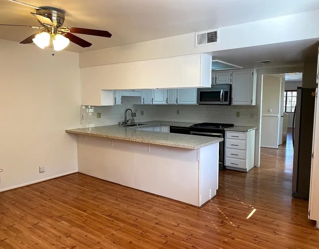 3849 Tilden Ave Unit 2