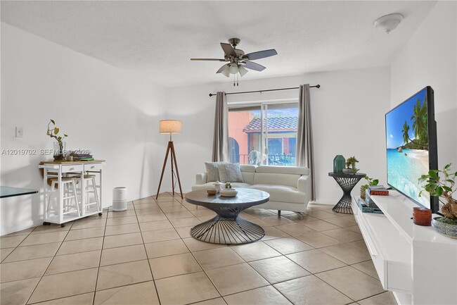 Photo - 10786 N Kendall Dr Unit D18