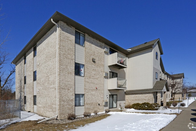 Deer Park - Deer Park Apartments