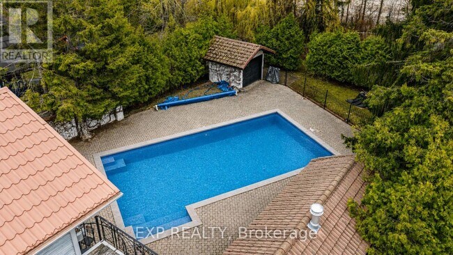 Photo - 104 Kinsey Pl