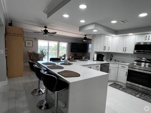 Building Photo - 95 N Birch Rd Unit 303 Rental