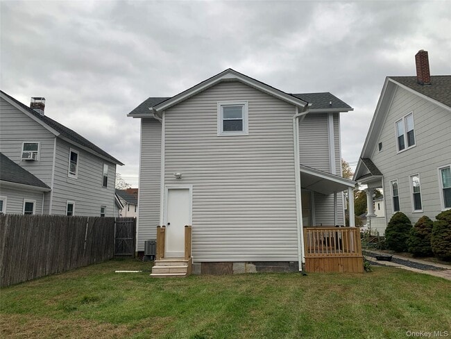 Photo - 18 Carman St Unit 2