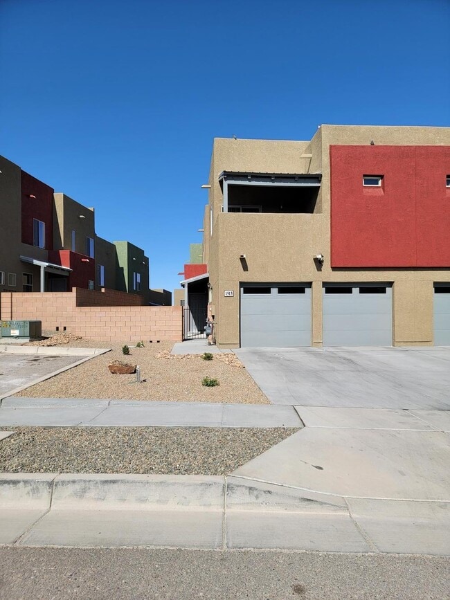 Building Photo - 1513 Borrego Dr SE Rental