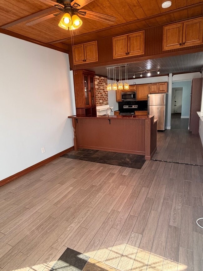 Photo - 2831-2831 Orleans Ave Unit 2829
