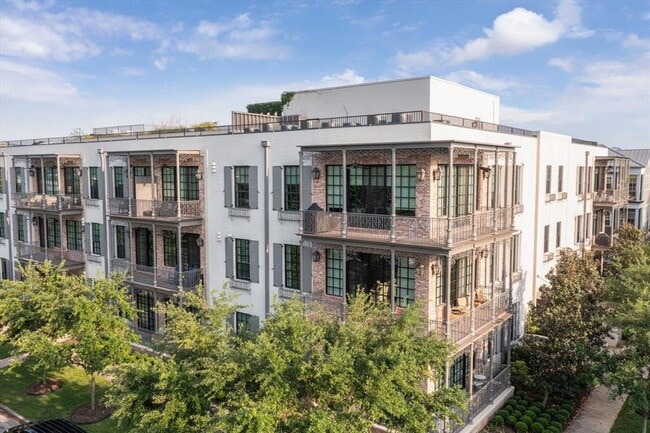 Photo - 1714 Ashland St Condo Unit 303