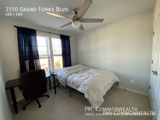 Photo - 3550 Grand Forks Blvd