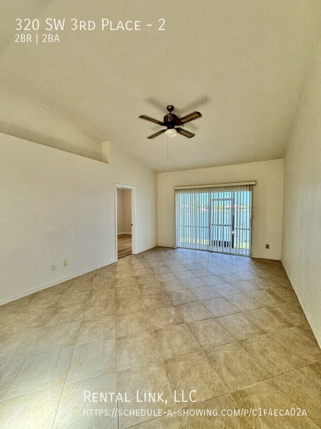 Photo - 320 SW 3rd Pl Unit 2