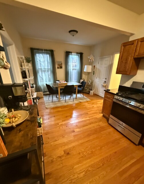 Building Photo - 58 Medford St Unit 1 Rental