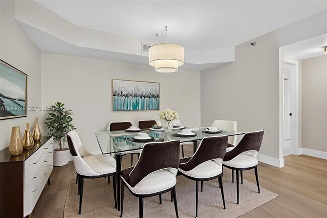 Photo - 3610 Yacht Club Dr Unit 414