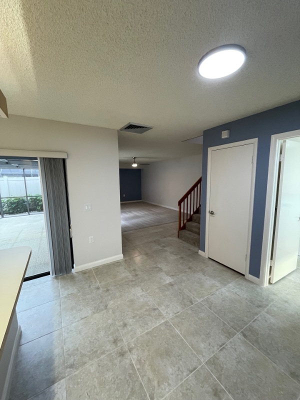 Photo - 7507 75th Way