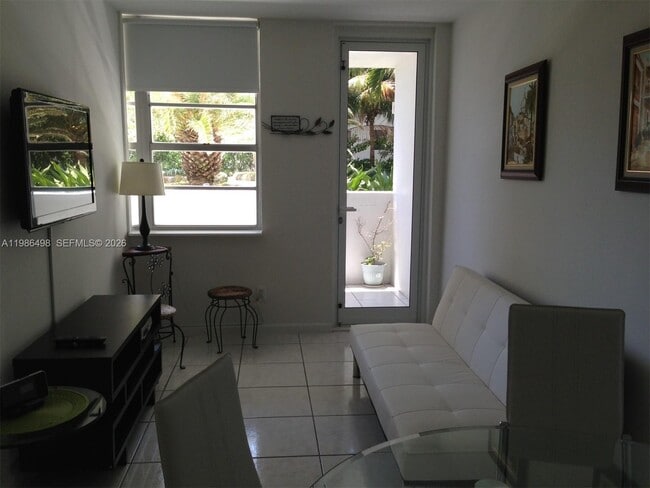 Photo - 100 Lincoln Rd Unidad 336