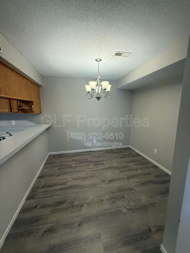 Photo - 1710 Prairie Ave