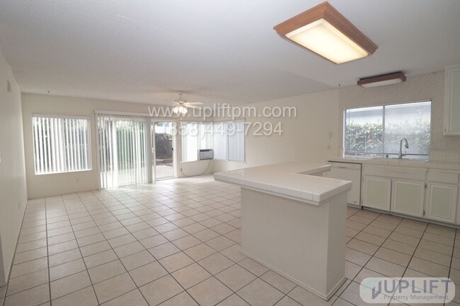 Photo - Spacious 4 Bedroom Home in Prime Mira Mesa Location