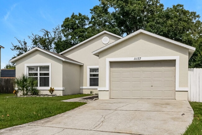 Photo - 11137 Huxley Ave