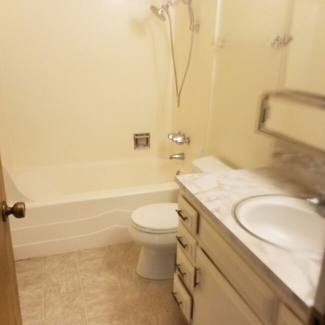 Photo - 221 NW 17th St Unit C106-2 221 NW 17th Street