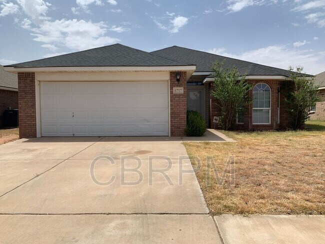 Photo - 6717 89th St