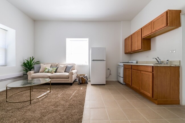 Photo - 5501 W Washington Blvd Chicago, IL 60644