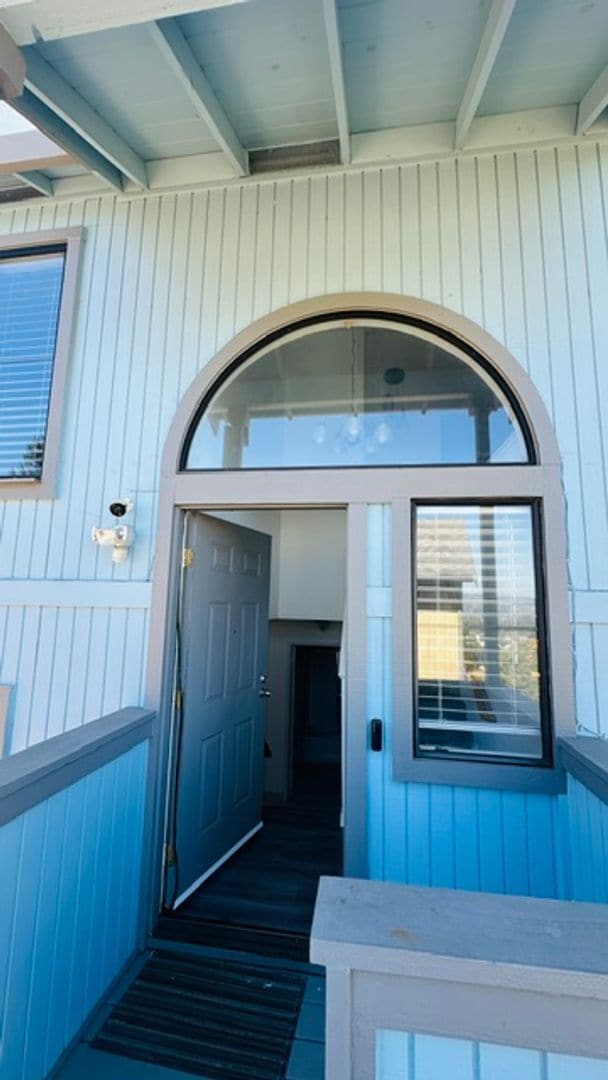 Photo - 23460 Lakeridge Ave