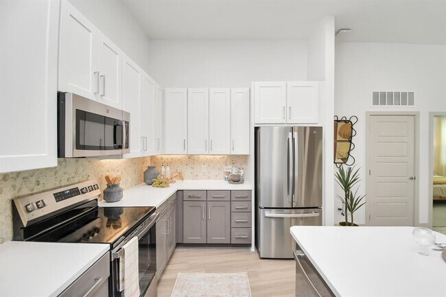 Photo - 1617 Enid St Apartment Unit 281