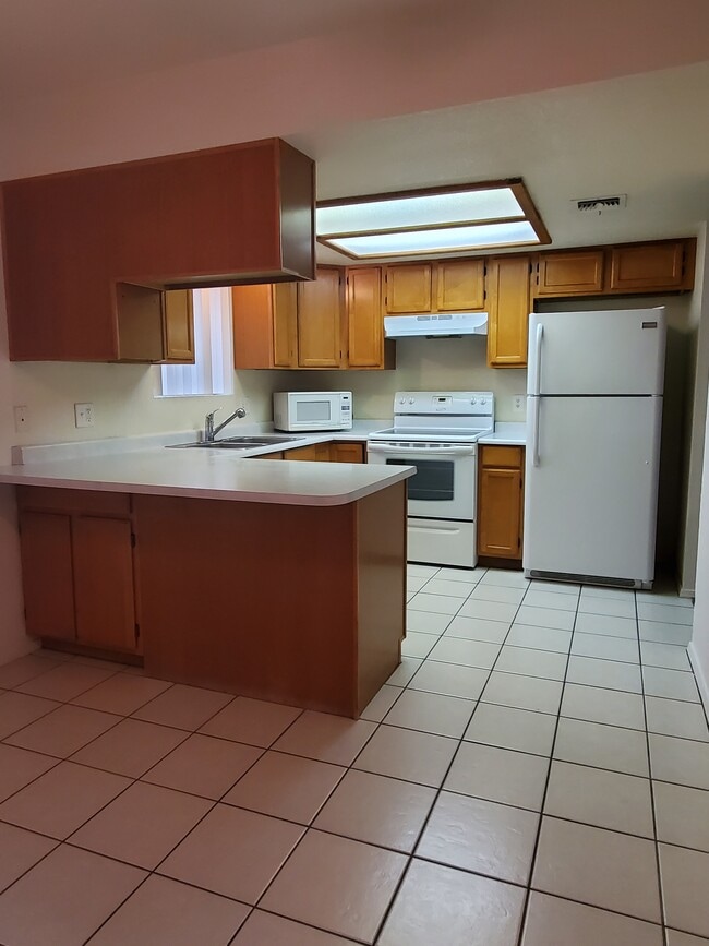 Photo - 2635 Cll De Mercado