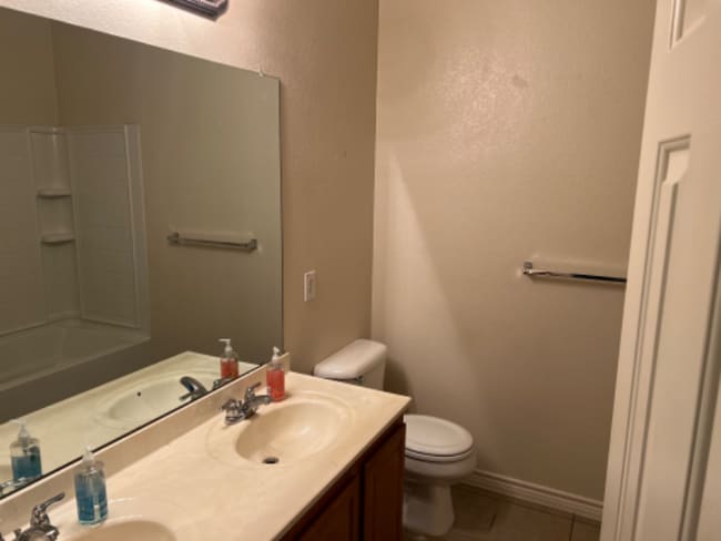 Photo - 1738 Summerwood Ln