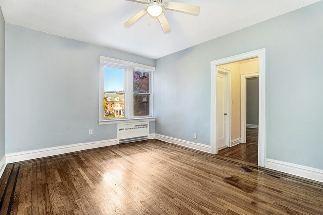 Building Photo - 340 Fairmount Ave Unit 204
