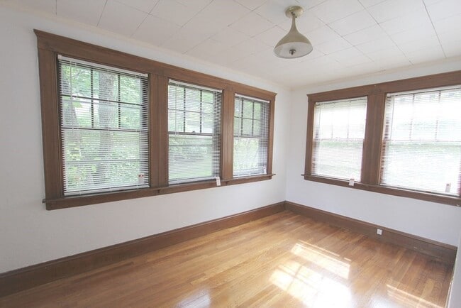 Photo - 97 Langdon St Unit 1