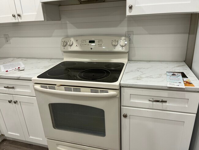 Photo - 705 Briarcliff Rd