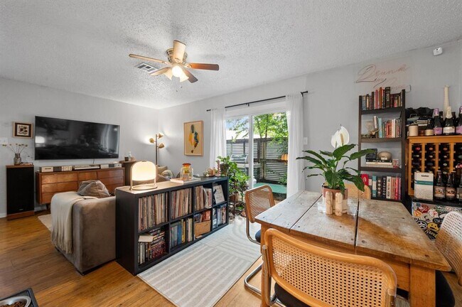 Photo - 5000 West Gate Blvd