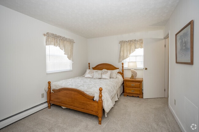 1BR, 1BA - 750SF