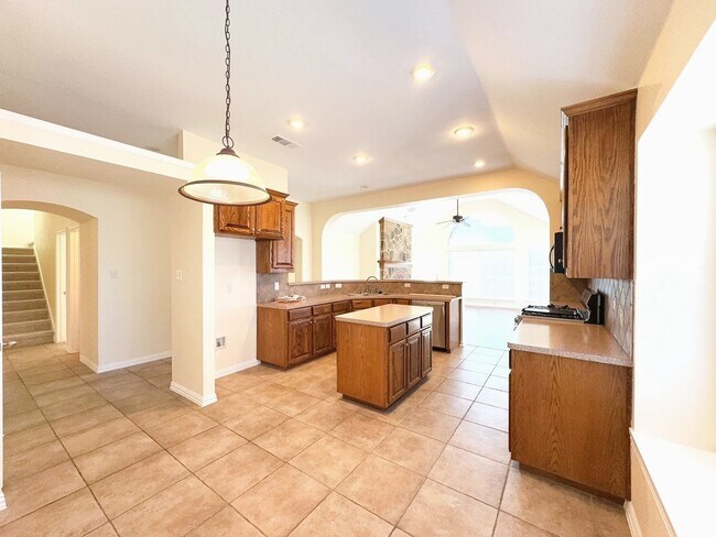 Photo - 132 Cassandra Dr