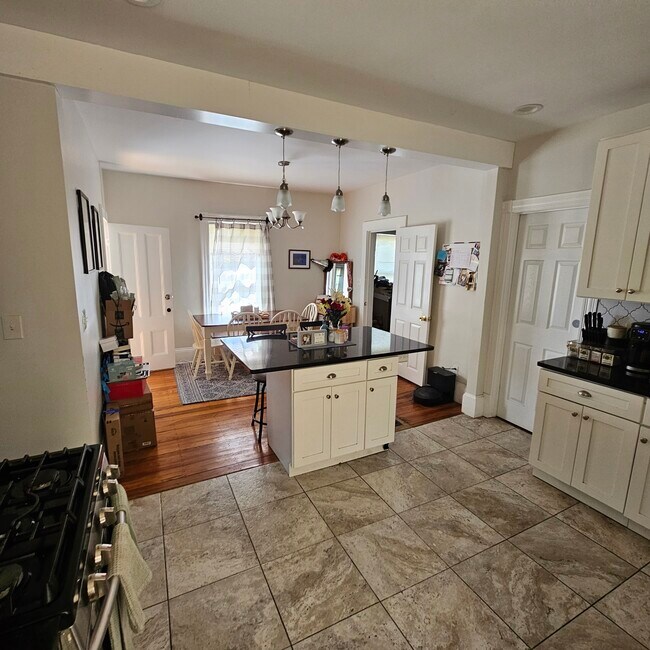 Photo - 544 Trapelo Rd Unit 2