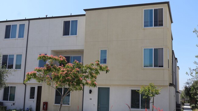 Photo - 4 bedrooms 3.5 baths townhome in South San Diego