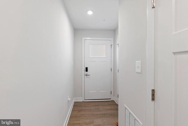 Photo - 7903 Tanbridge Ln