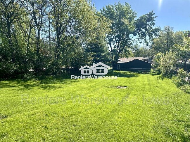 Photo - 4155 53rd St