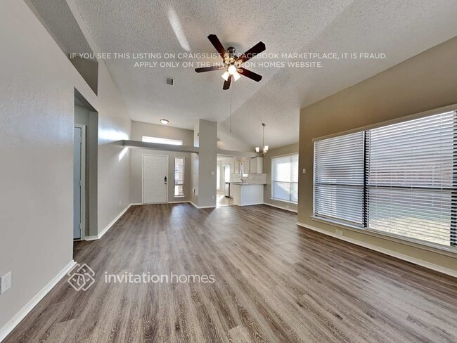 Photo - 6504 Devine Dr