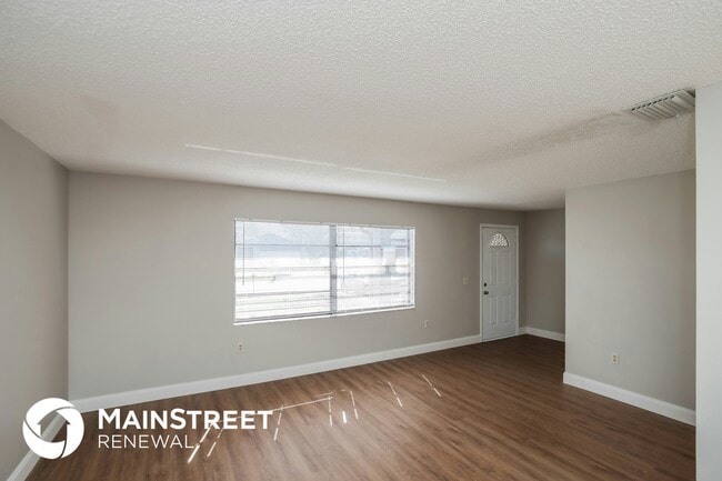 Photo - 1298 Robbinswood Dr