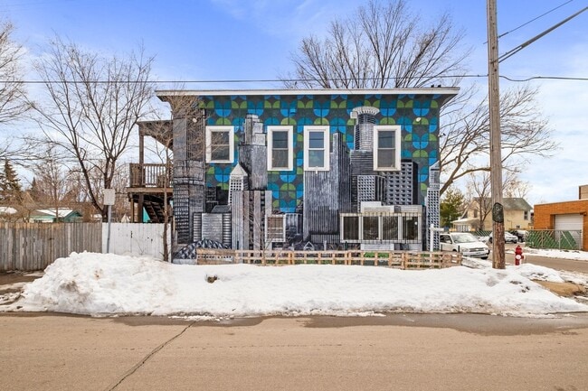 Photo - 2903 14th Ave S