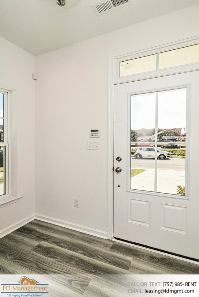 108 Genoa Ct