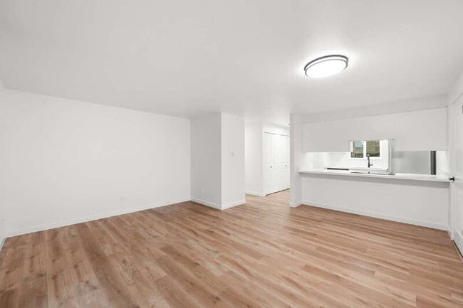 Photo - 9727 5th St NE Unit A