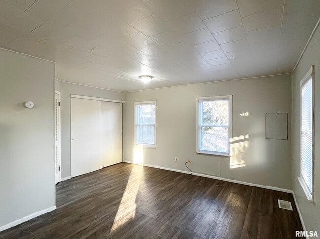 Photo - 1411 E Crestwood Dr